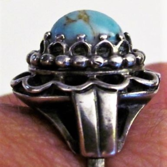 Vintage Sterling Turquoise Ring 7 - Picture 2 of 6